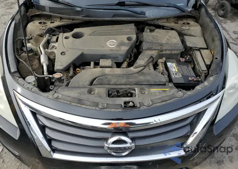 2013 Nissan Altima 2.5 z USA, uszkodzony, nr VIN 1N4AL3AP8DC904200